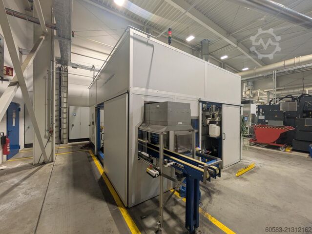 Robotic deburring and cleaning system MTM Finisher II