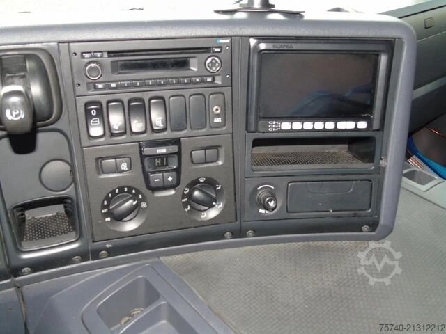 Box body Scania P250 + EURO 6 + LIFT