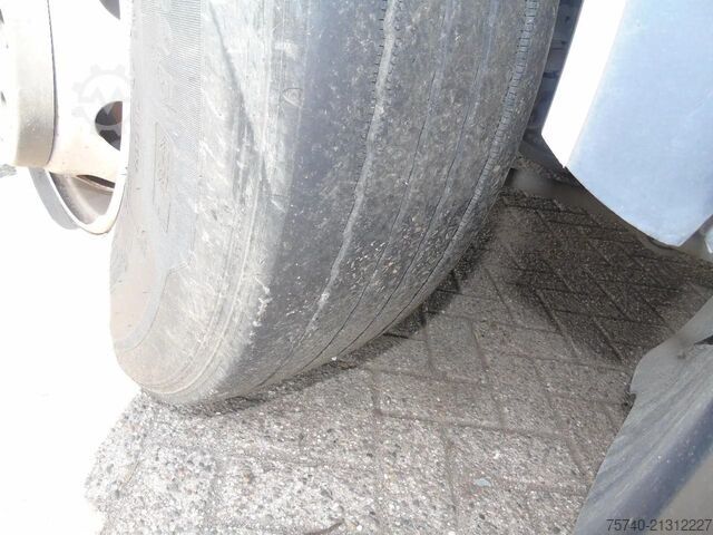 Schiebeplane Iveco Stralis 510 + EURO 6 + STEERING AXLE