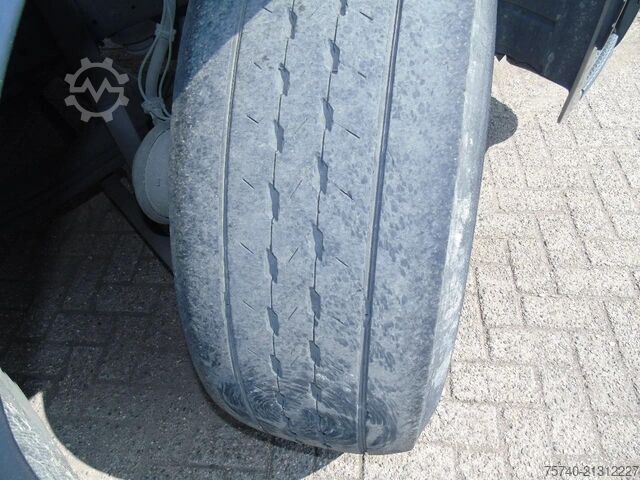 Schiebeplane Iveco Stralis 510 + EURO 6 + STEERING AXLE