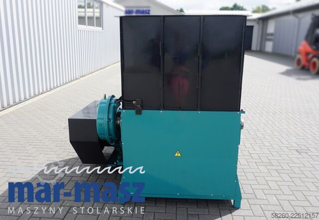 Wood Chipper Shredder GAZ 102