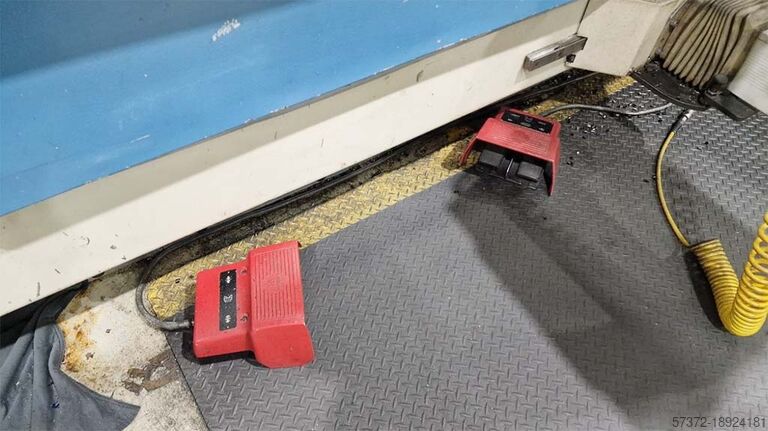 CNC Dreh- und Fräszentrum Niles-Simmons N30/2500 MC