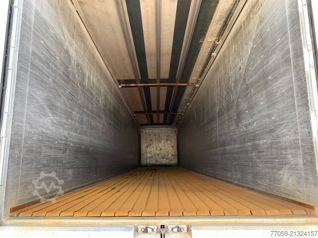 Auflieger mit Walkingfloor SCHWARZMÜLLER STAHLBODEN / STEEL-FLOOR  (4X)