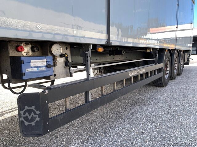 Auflieger mit Walkingfloor SCHWARZMÜLLER STAHLBODEN / STEEL-FLOOR  (4X)