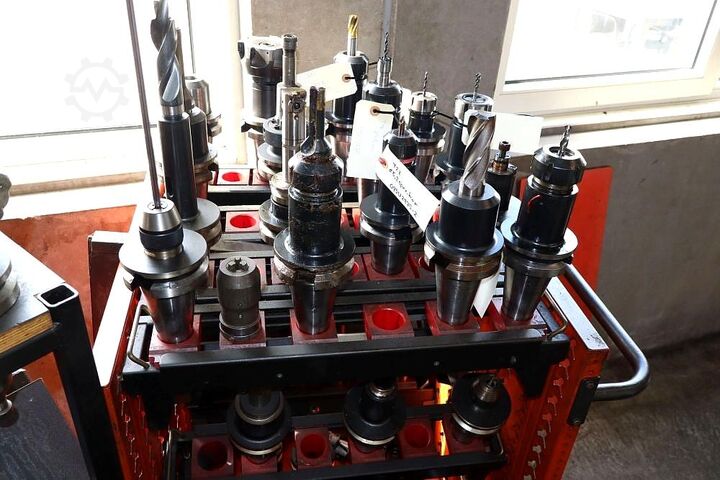 Horizontal machining center KIA Center H63