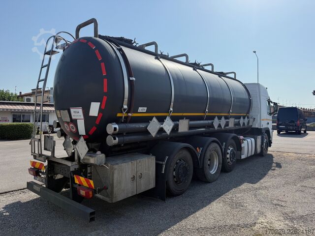 LKW mit Tankaufbau Volvo FM 450
