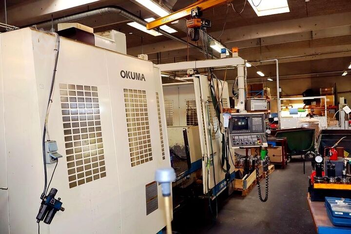 Vertical machining center Okuma MC-60VAE