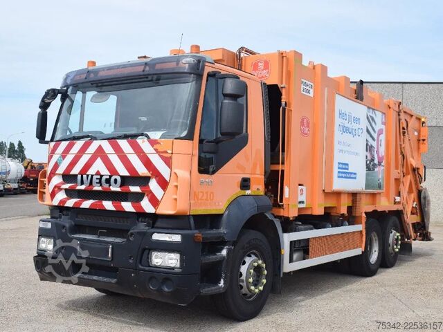 Refuse collection vehicle Iveco Stralis AD260S31 - VDK waste system Pusher 2000