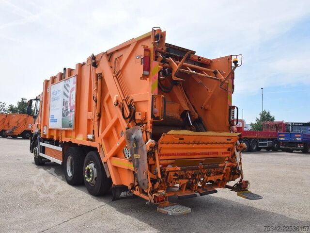 Refuse collection vehicle Iveco Stralis AD260S31 - VDK waste system Pusher 2000