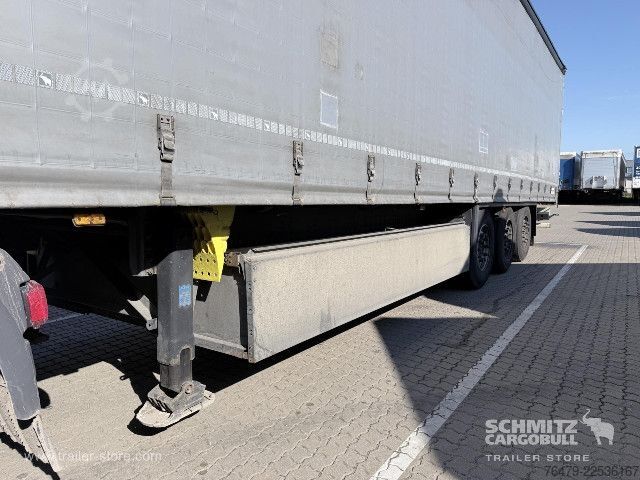 Open semitrailer with tarp Schmitz Cargobull Curtainsider Standard