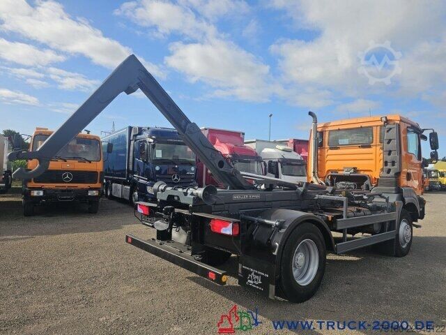 Special purpose truck MAN TGM 15.250 4x4 Winterdienst Streuer & Schild
