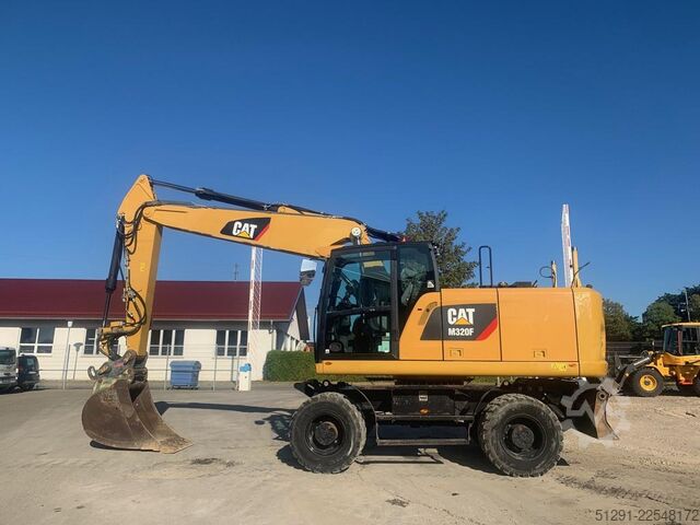 Mobilbagger Caterpillar M320F