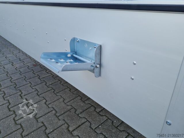 Curtain sider van Renault Master Pritsche Schiebe Plane AHK