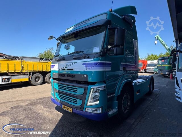 Standard tractor Volvo FM Globetrotter 4x2