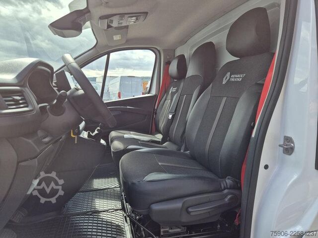 Van Renault Trafic