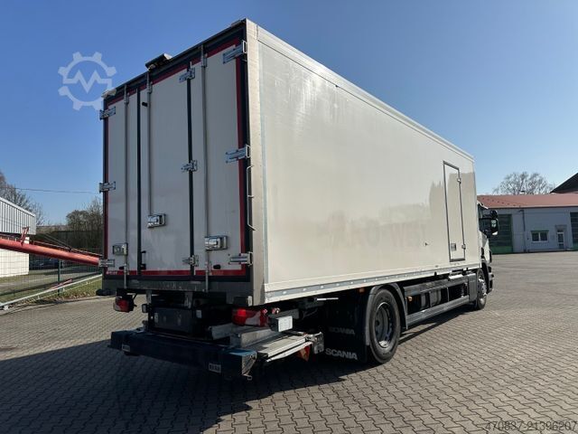 Refrigerated truck SCANIA P250 / LBW / Carrier 1150 MT / Seitentür / Trenn