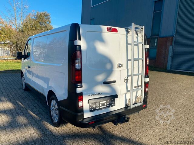 Panel van OPEL Vivaro B Kastenwagen L1H1  2,7t*Ahk*90 tkm *