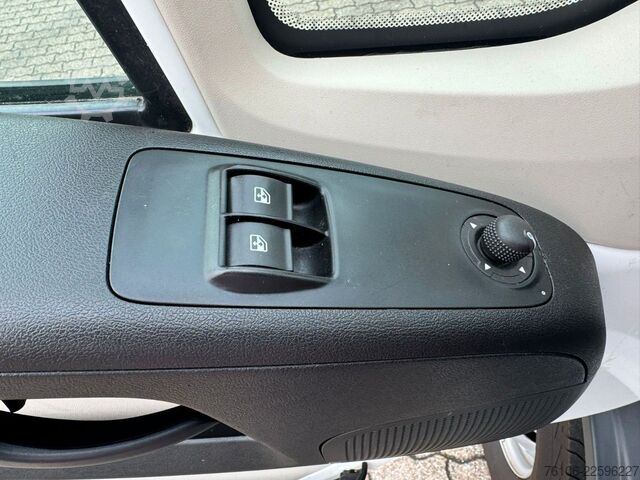 Box van PEUGEOT Boxer Koffer *2 Große Türen*Klima*TÜV NEU !