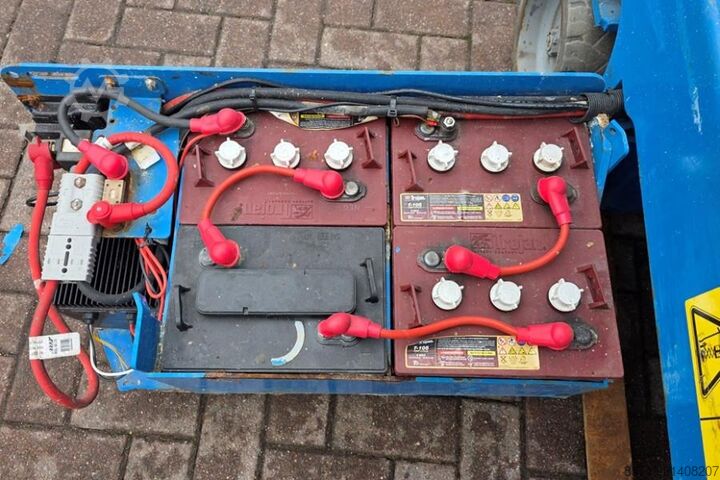 Scissor lift Genie GS1932 Electric, Working Height 7.8 m, 227kg Capac