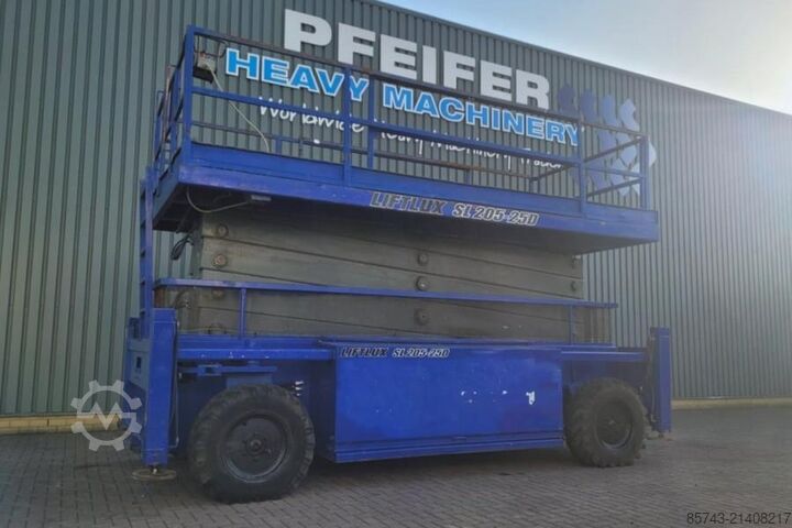 Scissor lift Liftlux SL205-25 D4WDS/P As-Is, Diesel, 4x4 Drive, Hydraul