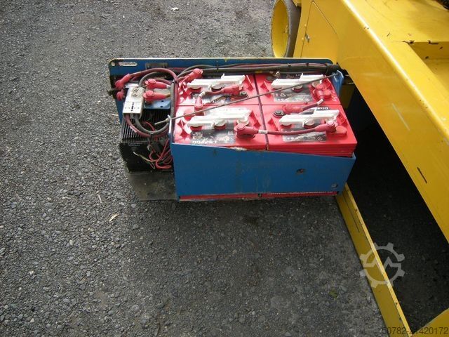 Arbeitsbühne GENIE GS 3246 Scherenarbeitsbühne 11,9 m