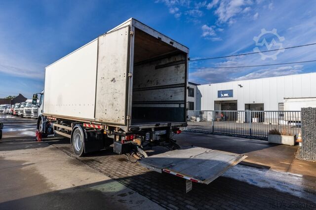 Box body RENAULT PREMIUM 340 DXI // HAYON DHOLLANDIA