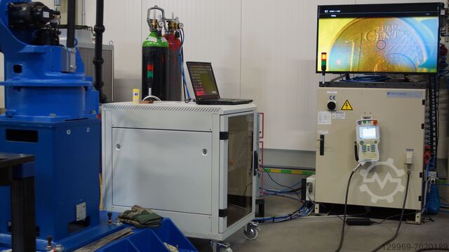 LaserschweiĂroboter-System YASKAWA/ MOTOMAN HP20D/ LASERLINE LDM 12 LASER WELDING