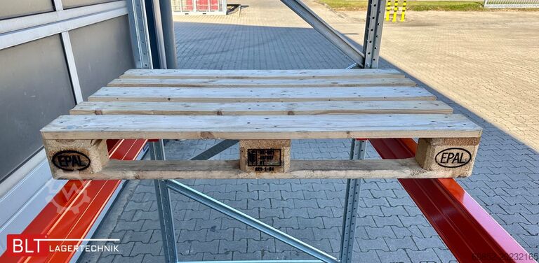 Heavy duty shelf ca. 100,16 lfm. Palettenregale H: 250 cm Fachlast: 3000 kg , 324 Palettenplätze