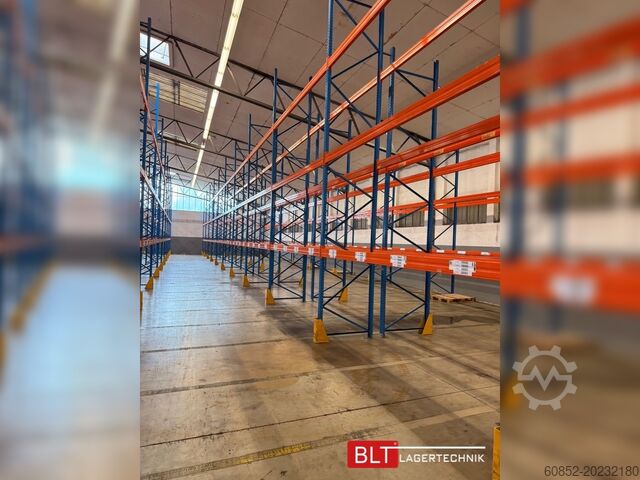 Heavy-duty industrial shelving ca. 33,3 lfm Stow Palettenregale H:700cm 3200 kg Fachlast Boden +3 , Hochregale