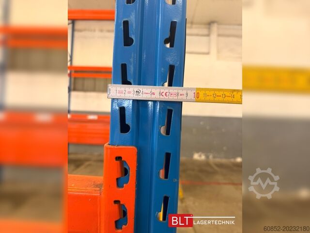 Heavy-duty industrial shelving ca. 33,3 lfm Stow Palettenregale H:700cm 3200 kg Fachlast Boden +3 , Hochregale