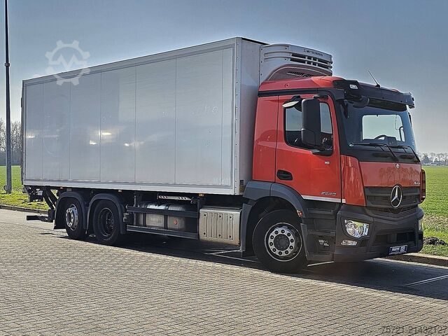 Refrigerated/frozen transport MERCEDES-BENZ ANTOS 2540 6x2*4