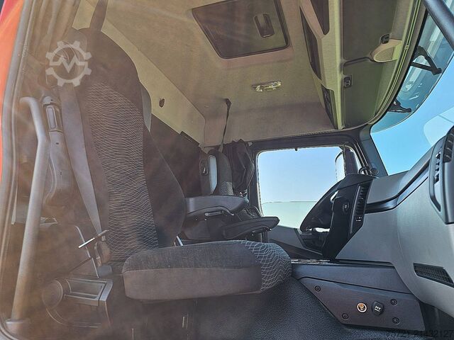 Refrigerated/frozen transport MERCEDES-BENZ ANTOS 2540 6x2*4