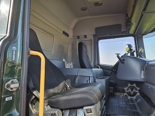 Suitcase SCANIA P320 6x2*4