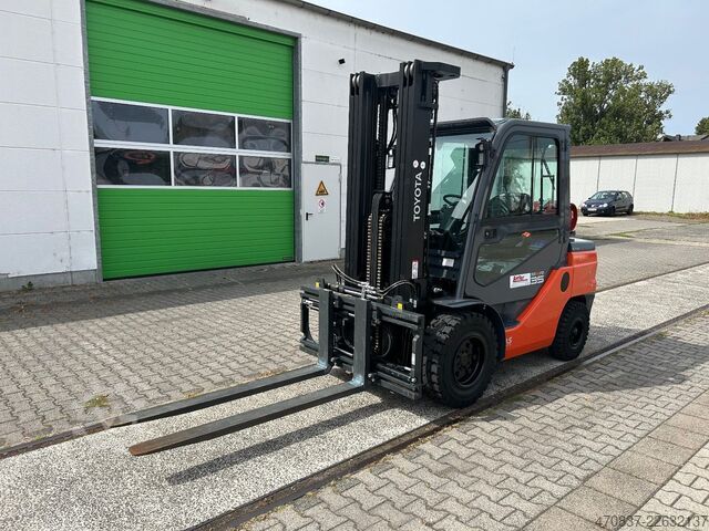 Frontstapler TOYOTA 02-8FGJF35 / 3.500 kg / Triplex