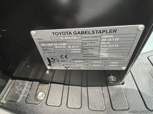 Frontstapler TOYOTA 02-8FGJF35 / 3.500 kg / Triplex