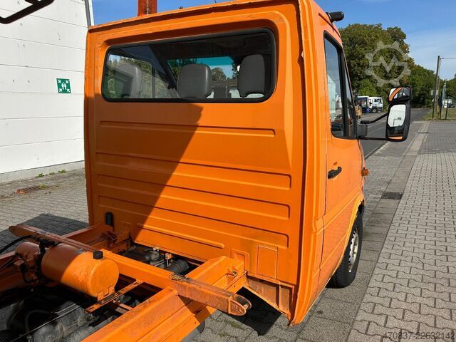 Transporter mit Kipper MERCEDES-BENZ Sprinter 311 / Automatik/ Meiller 3 Seitenkipper