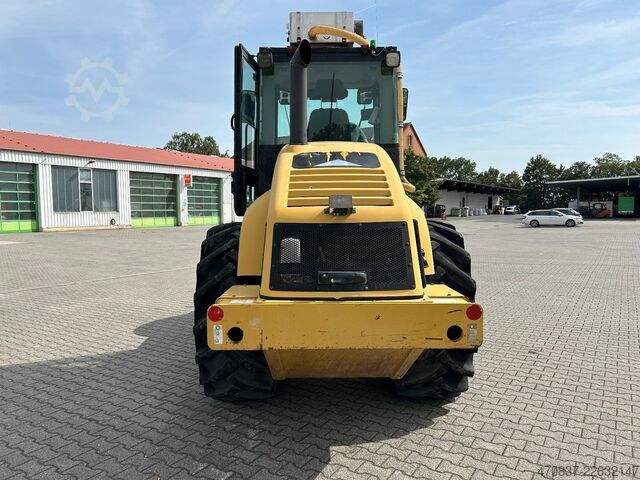 Walzenzug CATERPILLAR CS - 563 E / Walzenzug / 6 Zylinder / Planiersch