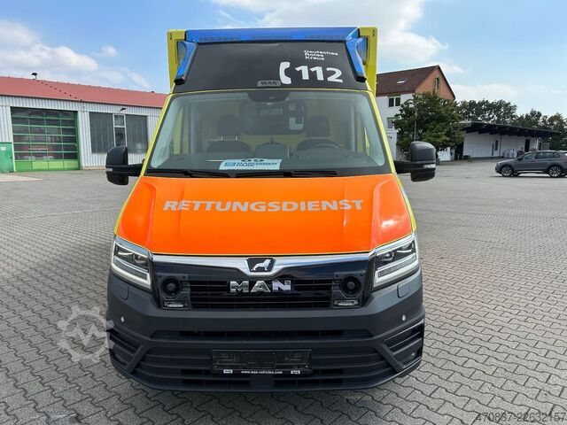 Feuerwehrfahrzeug MAN TGE 5.180 / WAS Trage / Liege