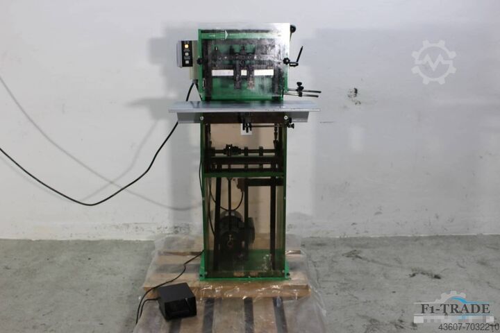 Twin-headed Stapler for Booklets - Pads Winterling KM17