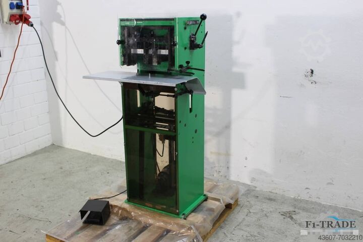 Twin-headed Stapler for Booklets - Pads Winterling KM17