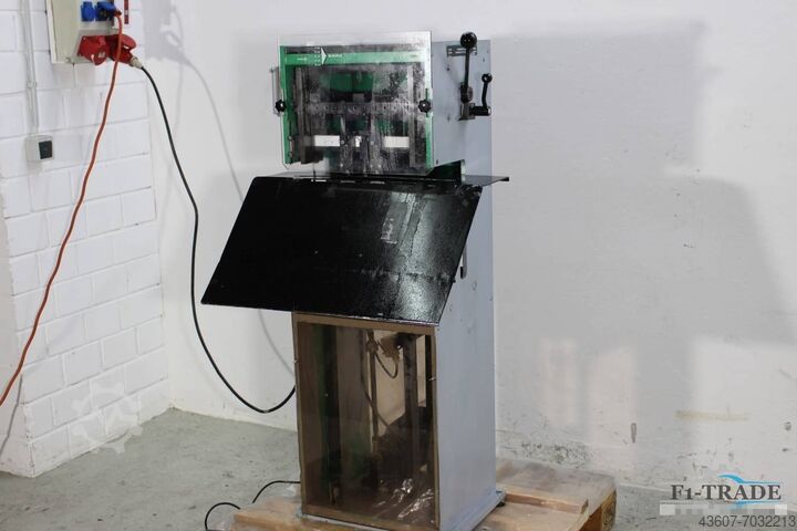 Twin-headed Stapler for Booklets - Pads Winterling KM17