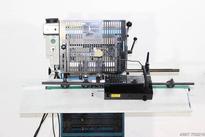 Twin-headed Stapler for Booklets - Pads Winterling KM17