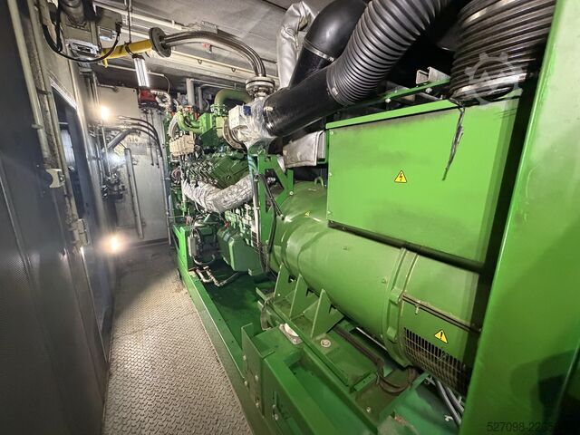 Block heat and power plant 2G Blockheizkraftwerk avus 500 plus
