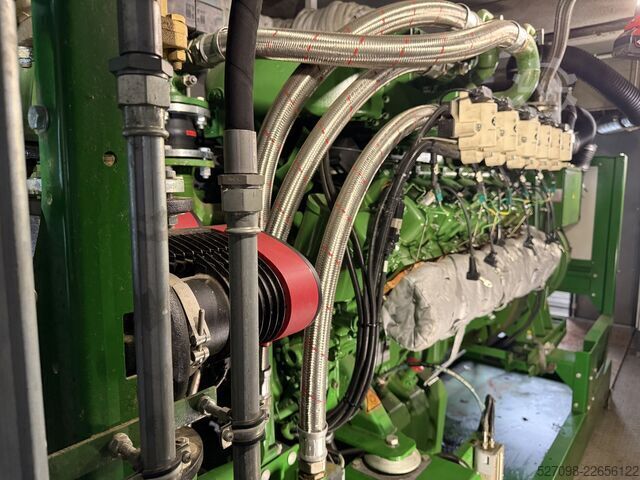 Block heat and power plant 2G Blockheizkraftwerk avus 500 plus