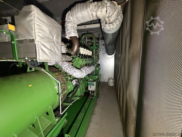Block heat and power plant 2G Blockheizkraftwerk avus 500 plus