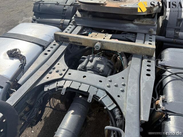 Standard SZM Mercedes-Benz Arocs 1845/4x4/Kipphydraulik