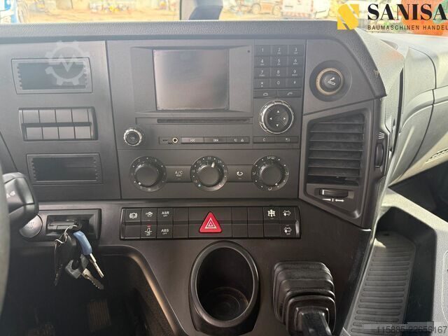 Standard SZM Mercedes-Benz Arocs 1845/4x4/Kipphydraulik