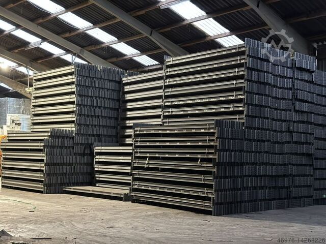 Crossbeam / 3,300mm / INP: 80x42 mm / 5HK SSI Schäfer PR600 Palettenregaltraverse