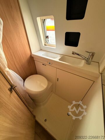 Wohnwagen/Wohnmobil 2023 Fiat Ducato Weinsberg Carabus | Manuale | L3H2