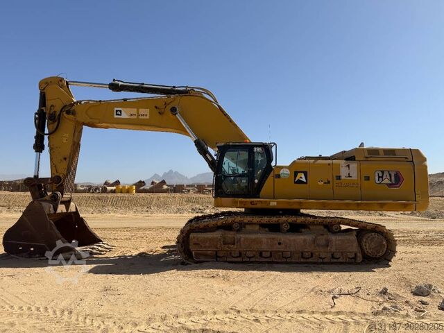 Crawler excavator CAT 395 (Saudi Arabia)